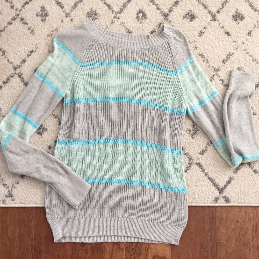Women’s Knit Sweater